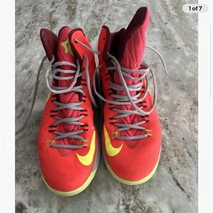 Meet your Posher, Kenneth